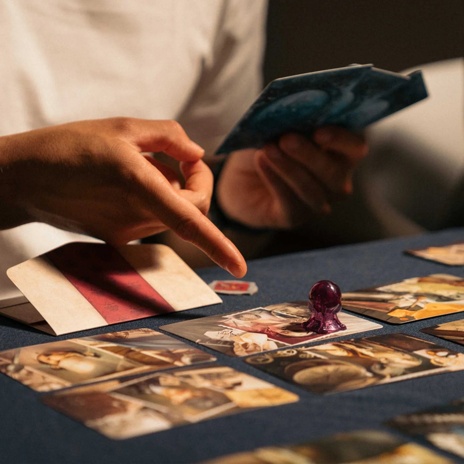 Mysterium Refresh Board Game Contents 4 - Tabletop Gaming